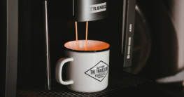 kaffeevollautomat milchbehälter header